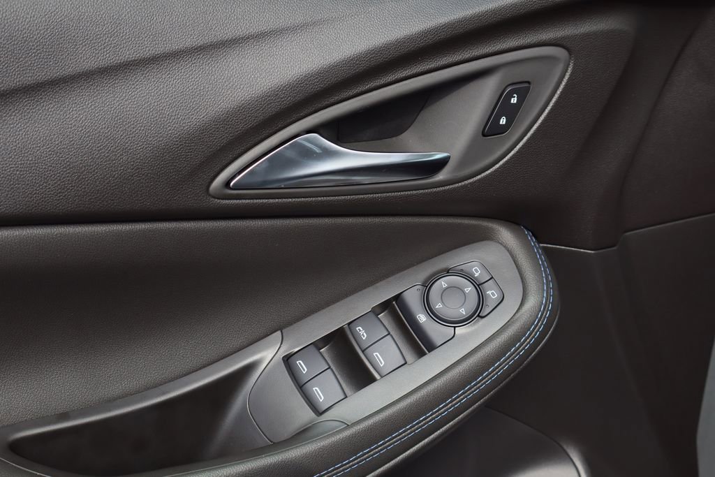 Certified 2026 Buick Encore GX Sport Touring w/ Comfort Package image 19