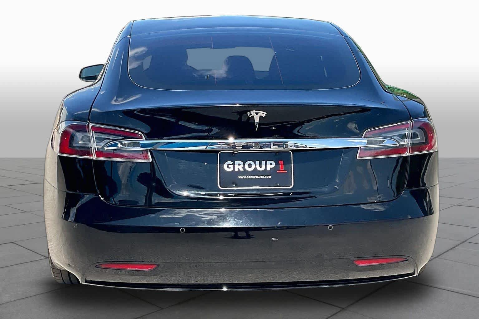 Used 2018 Tesla Model S 100D AWD/4WD image 4