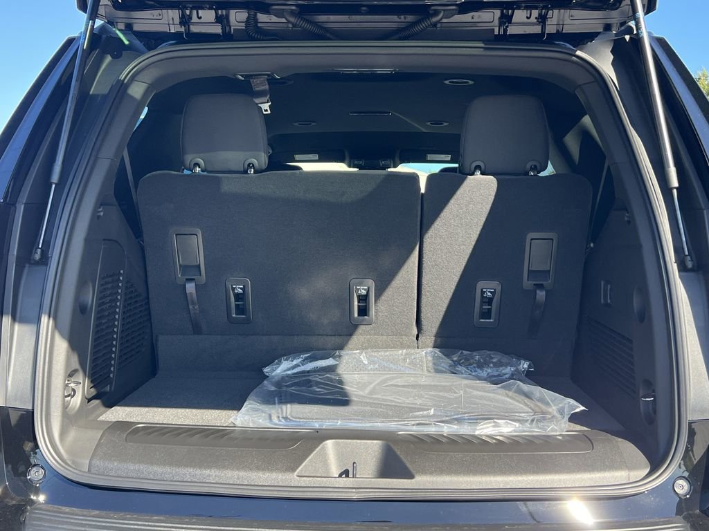 New 2026 Chevrolet Tahoe LS image 18