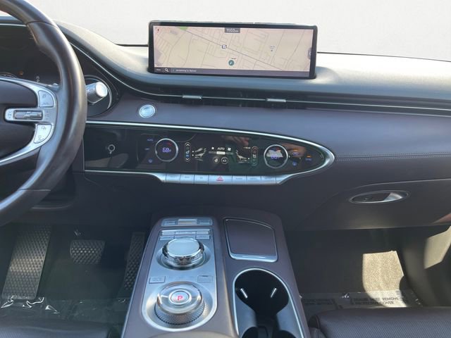 Used 2022 Genesis GV70 2.5T w/ Advanced Package image 14