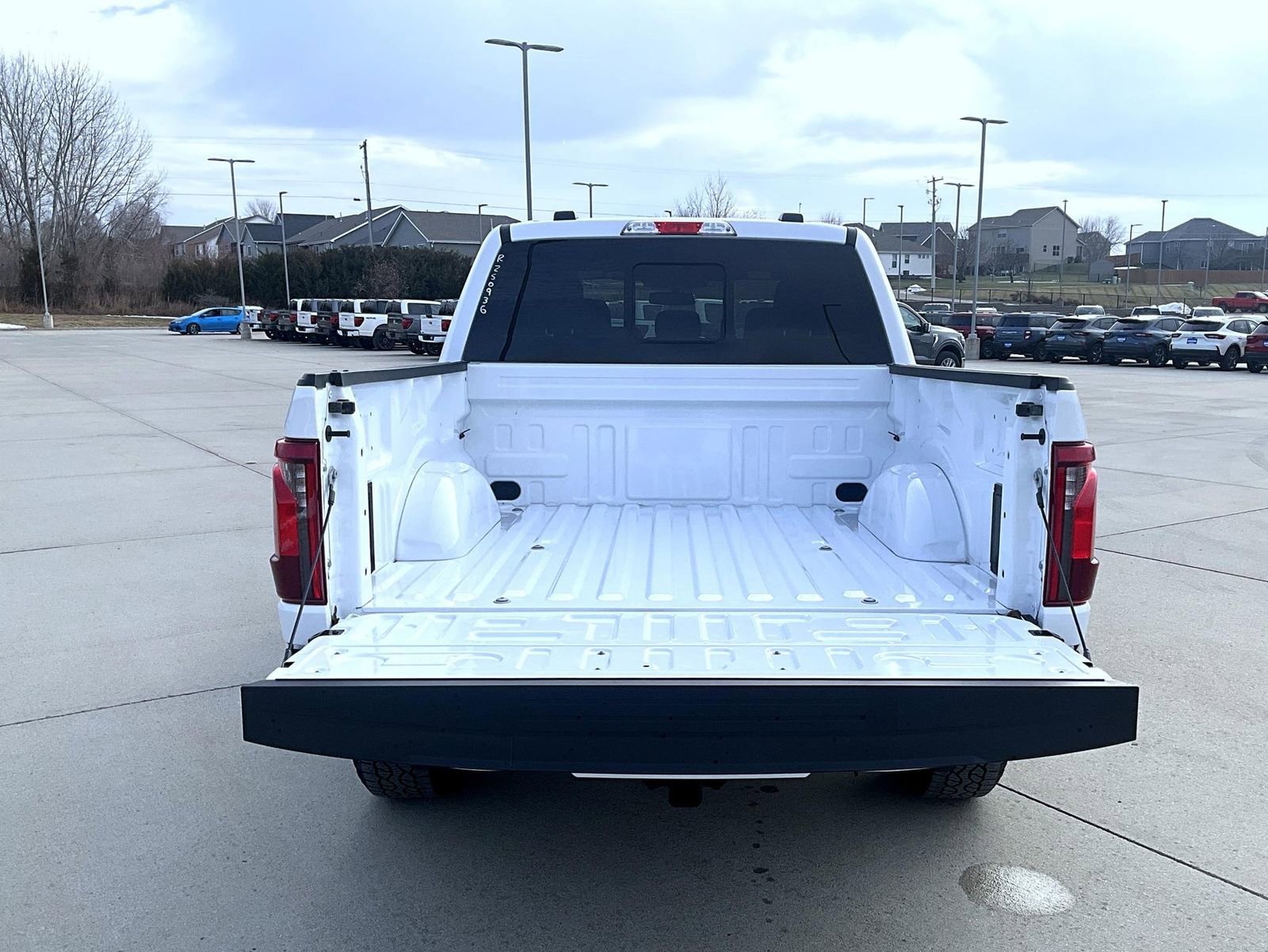 New 2025 Ford F150 XLT w/ Equipment Group 302A MID image 15