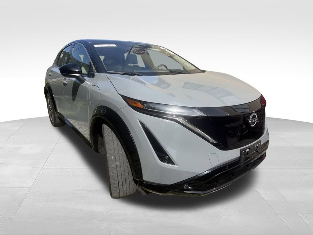 Used 2024 Nissan Ariya FWD image 3