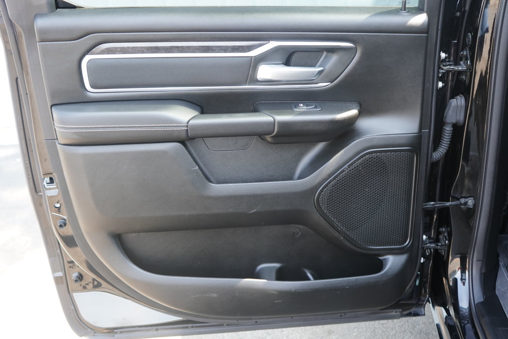 Used 2023 RAM 1500 Big Horn AWD/4WD image 28