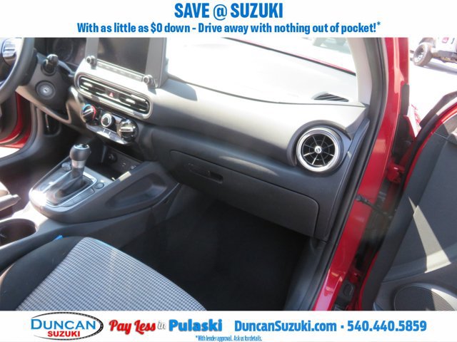 Used 2022 Hyundai Kona SE image 17