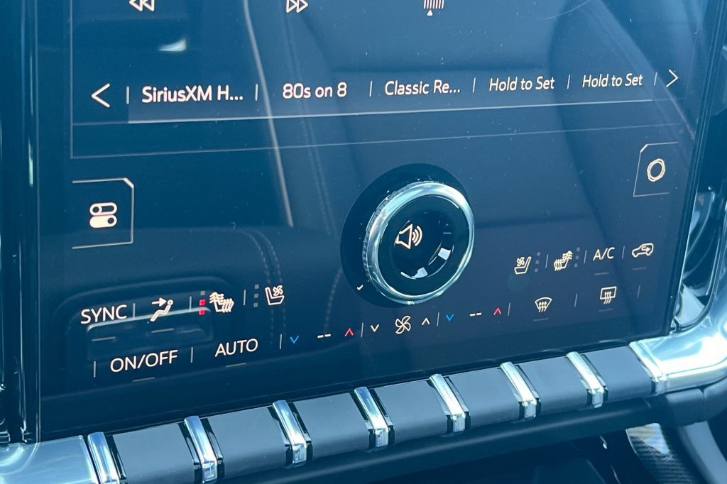 New 2026 GMC Yukon XL Elevation w/ Elevation Premium Package image 20