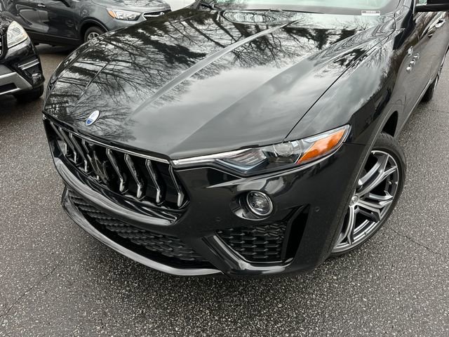 Used 2022 Maserati Levante GT image 9