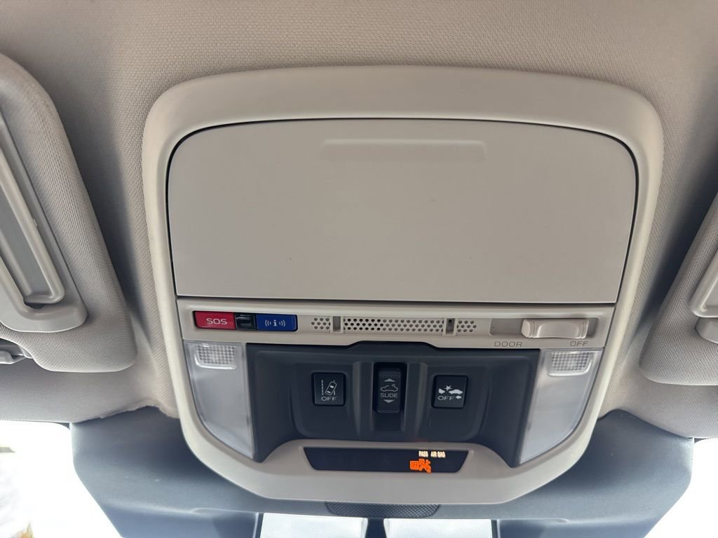 Used 2022 Subaru Forester Limited image 26