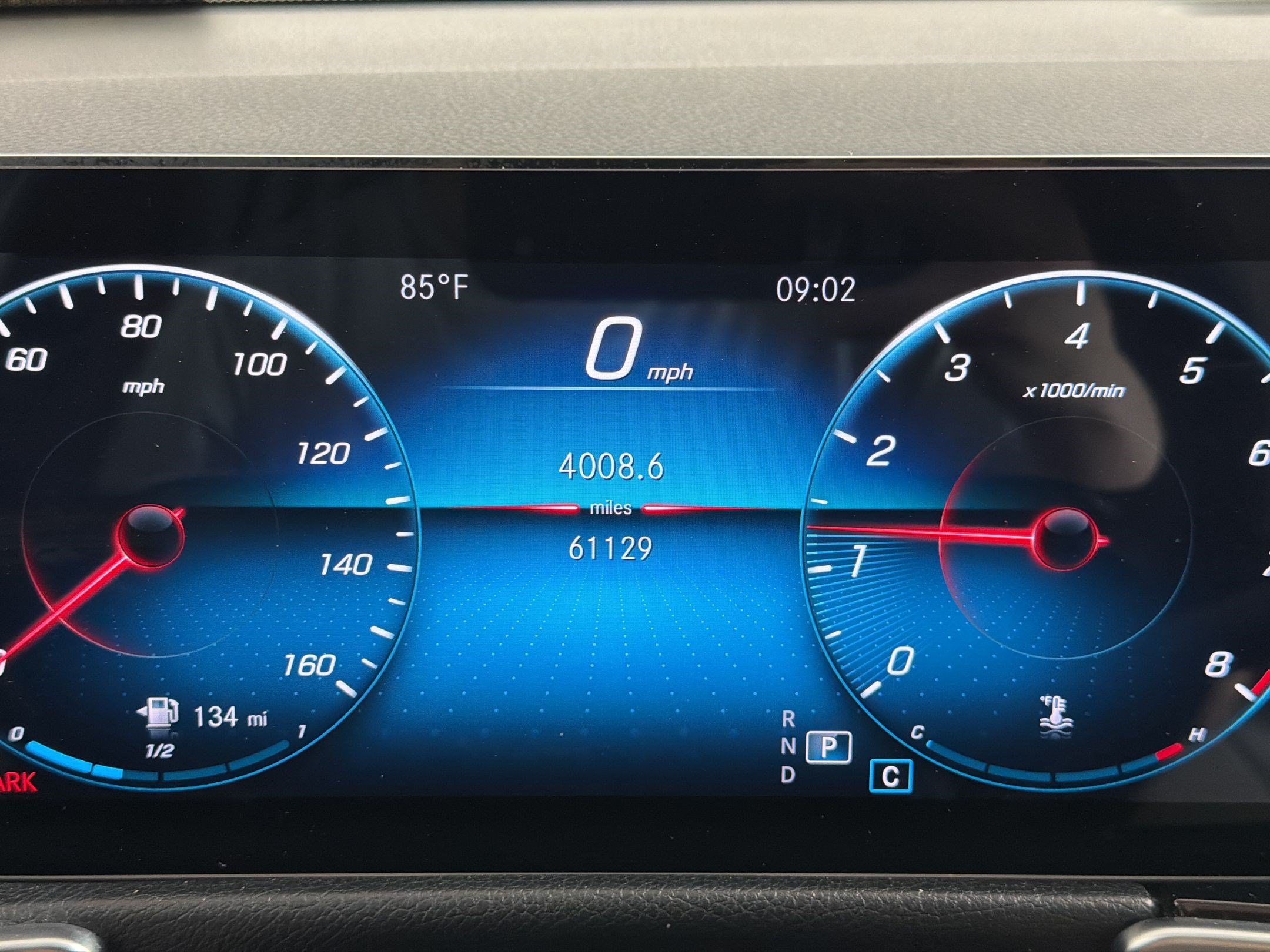 Used 2022 Mercedes-Benz GLB 250 4MATIC image 21