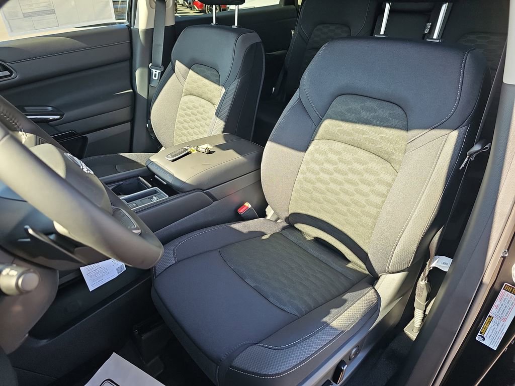New 2026 Nissan Pathfinder Platinum FWD image 20