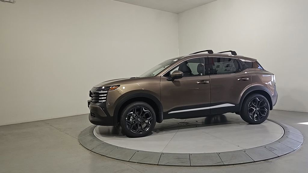 New 2025 Nissan Kicks SR image 5