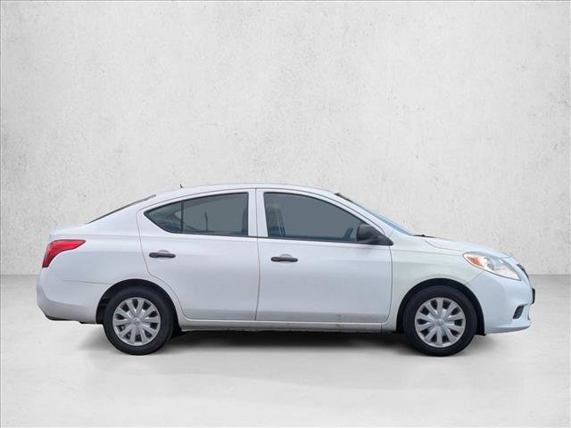 Used 2012 Nissan Versa S FWD image 4