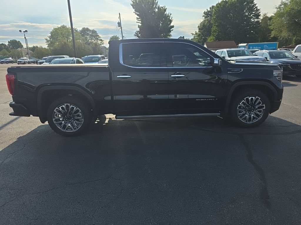 Used 2025 GMC Sierra 1500 Denali Ultimate AWD/4WD image 5