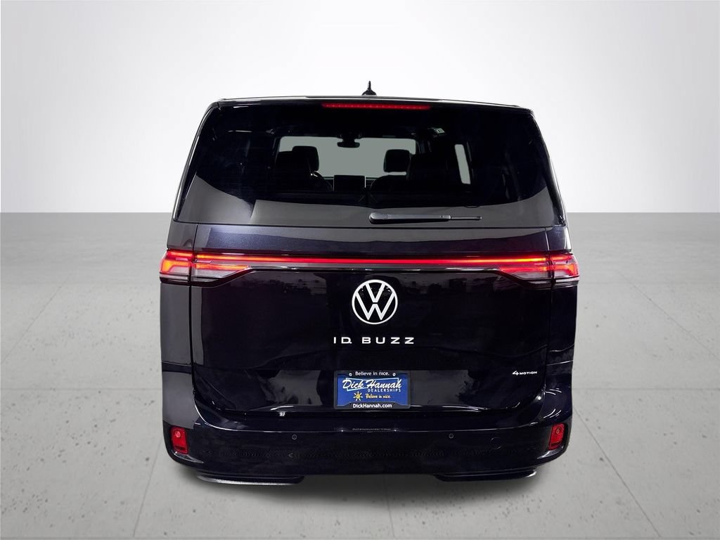 Used 2025 Volkswagen ID. Buzz Pro S Plus AWD/4WD image 8