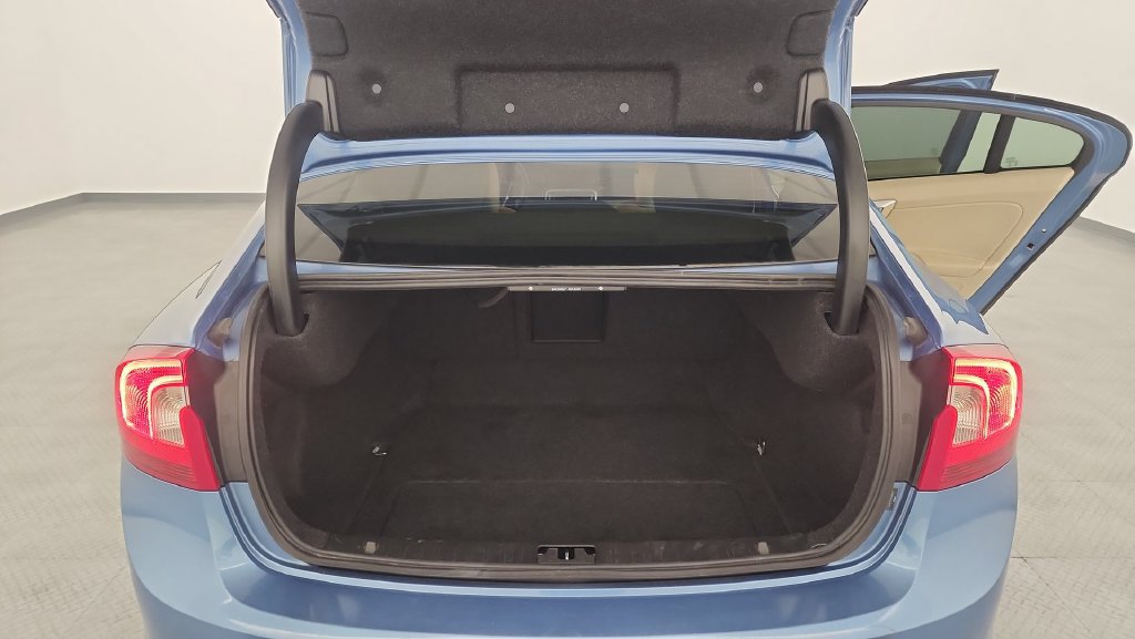 Used 2014 Volvo S60 T5 AWD/4WD image 19