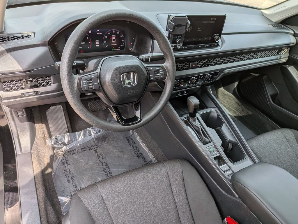 Used 2025 Honda Accord LX image 16