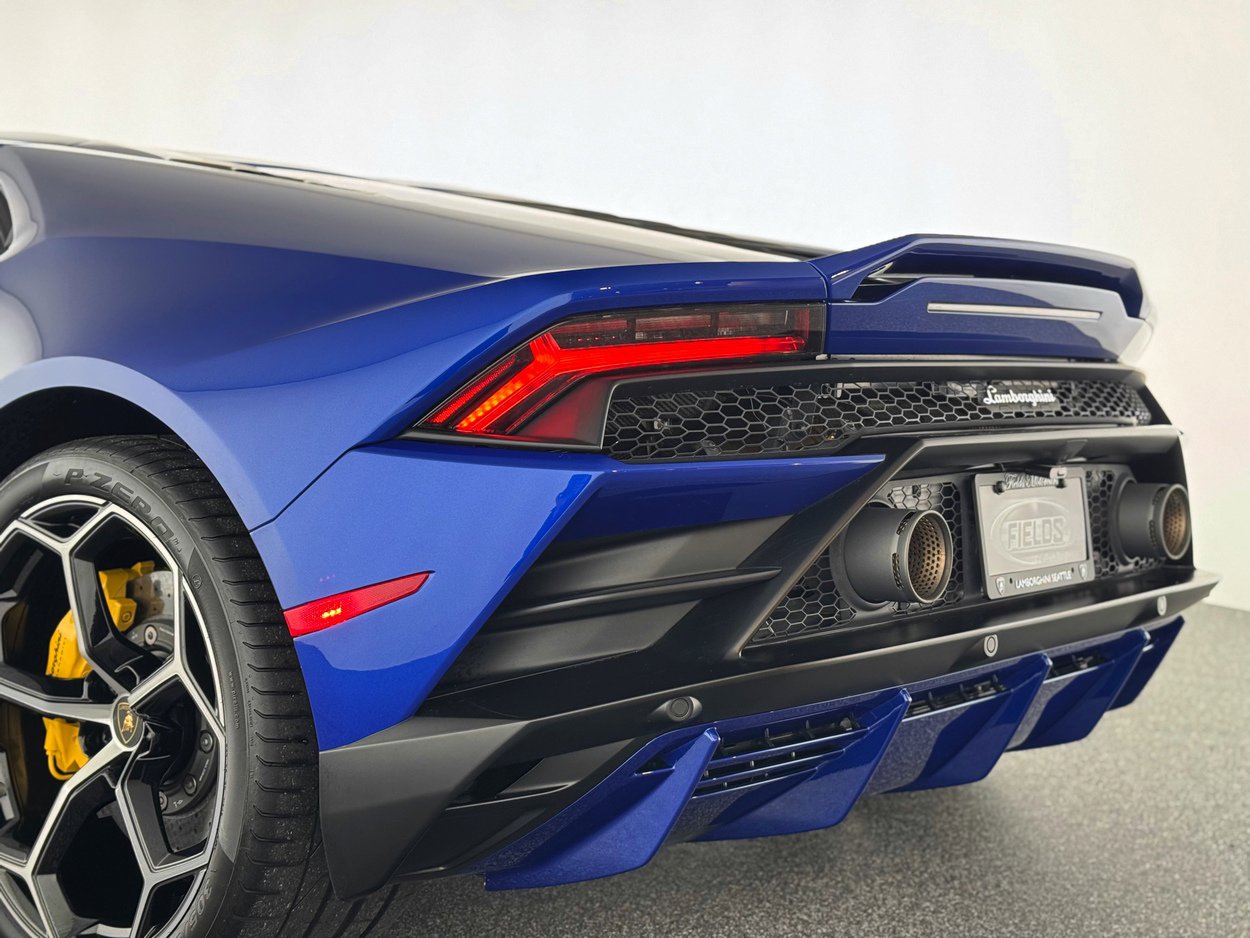 Used 2020 Lamborghini Huracan EVO image 50