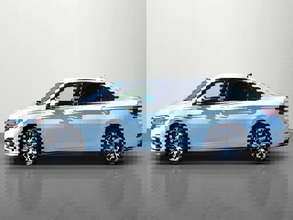 Used 2021 Volkswagen Jetta GLI image 3