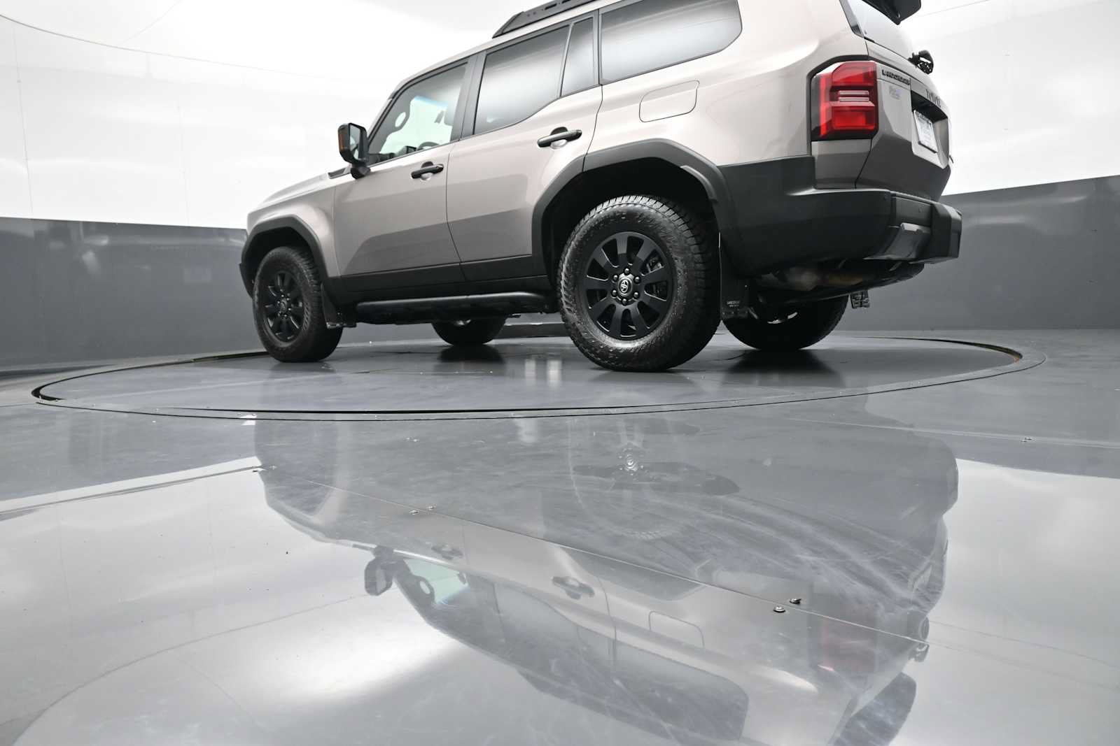 Used 2024 Toyota Land Cruiser AWD/4WD image 33