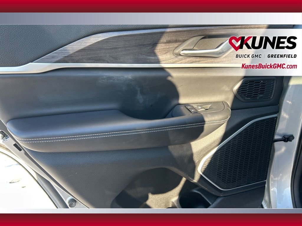 Used 2024 Jeep Grand Cherokee Limited 4xe image 36