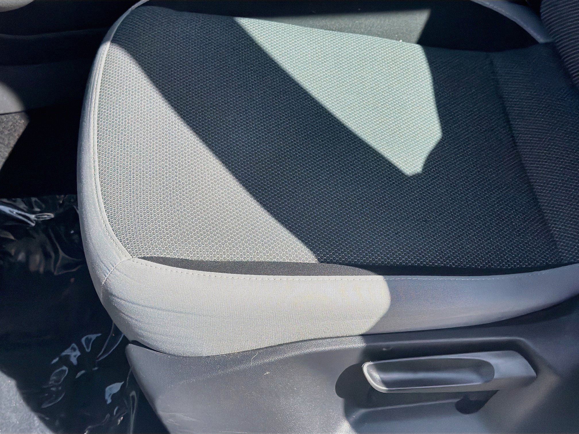 Used 2022 Volkswagen Taos S FWD image 17