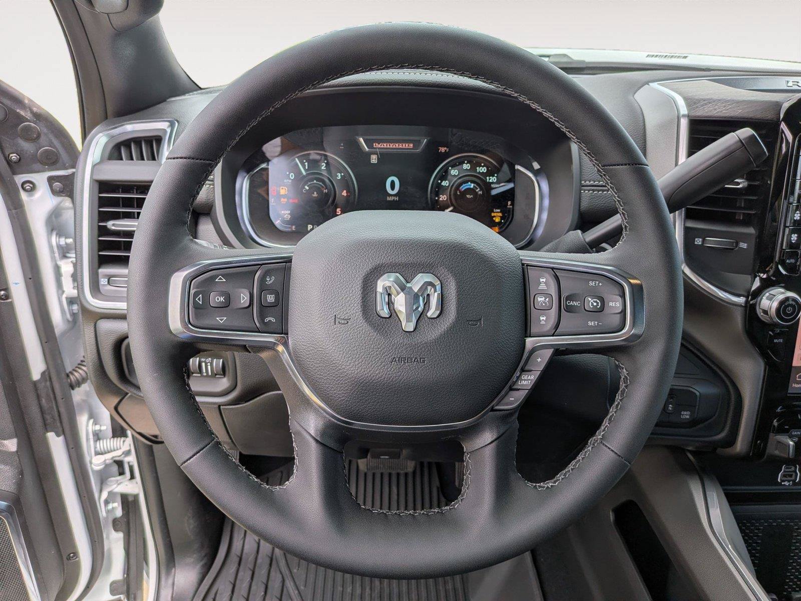 New 2026 RAM 2500 Laramie w/ Sport Appearance Package AWD/4WD image 24