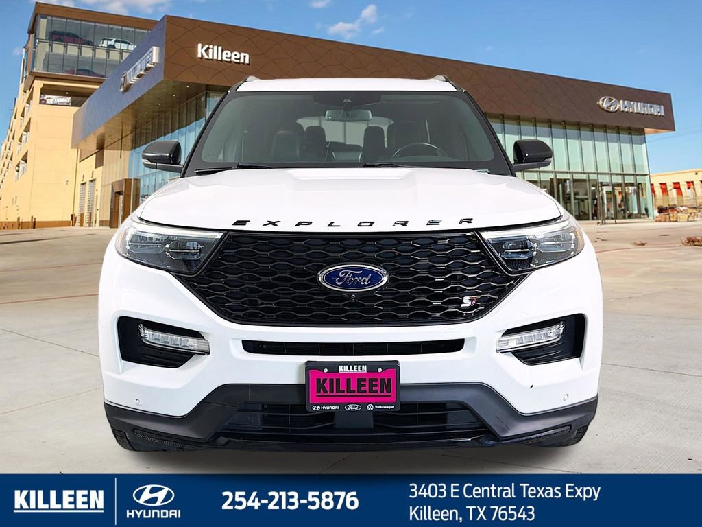 Used 2020 Ford Explorer ST w/ ST Street Pack image 2