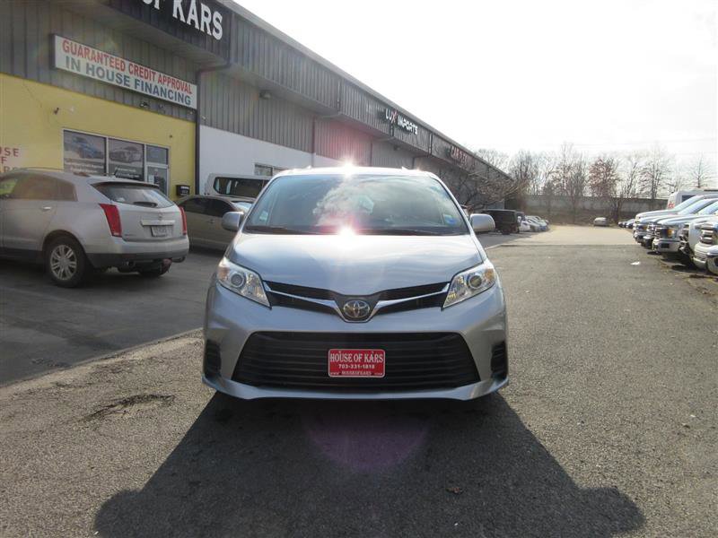 Used 2020 Toyota Sienna LE image 35