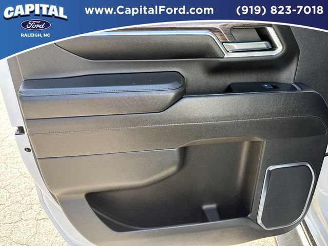 Used 2024 Chevrolet Silverado 2500 LTZ w/ LTZ Plus Package AWD/4WD image 17