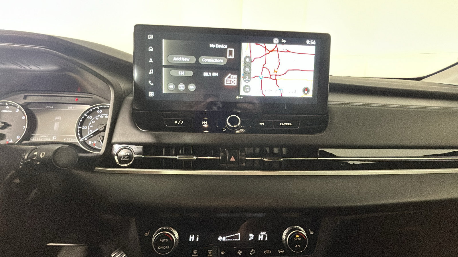 Used 2025 Mitsubishi Outlander SE AWD/4WD image 26