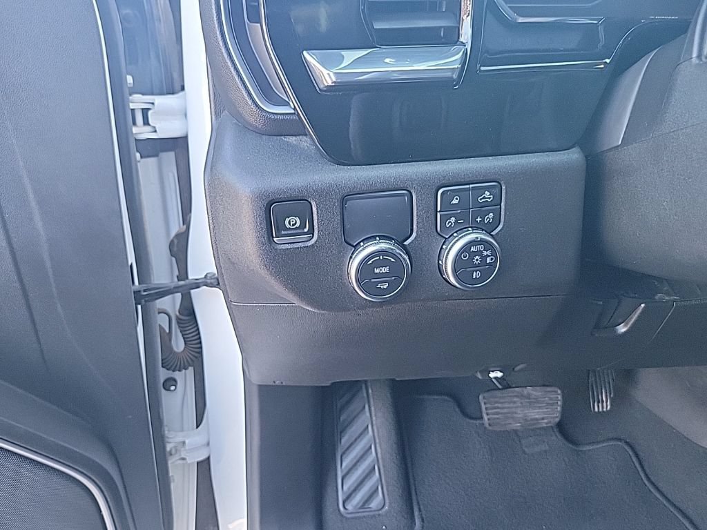 Used 2025 GMC Sierra 1500 SLT RWD image 21