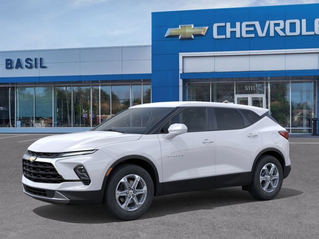 New 2026 Chevrolet Blazer LT FWD image 2