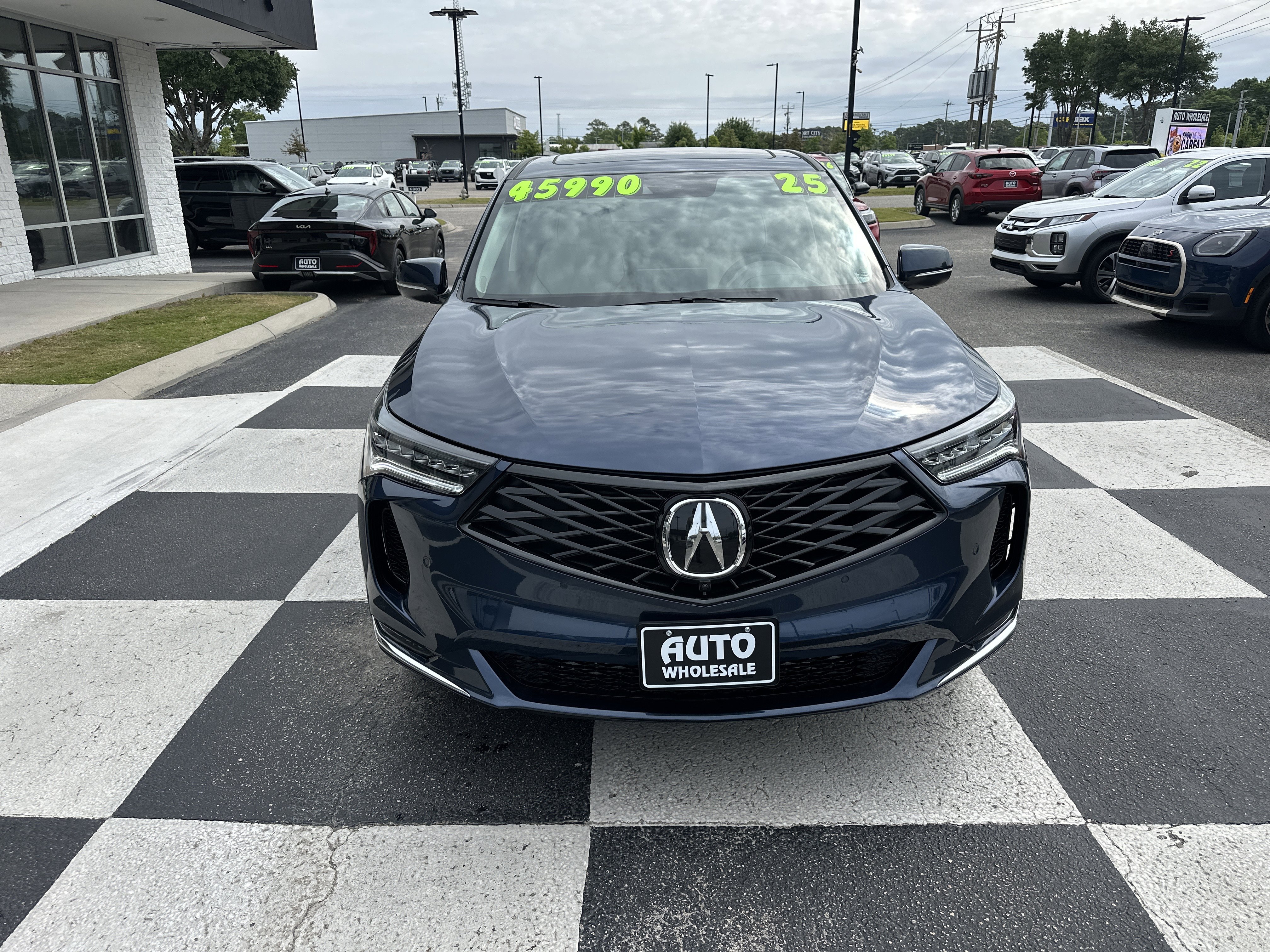 Used 2025 Acura RDX SH-AWD w/ Advance Package image 2