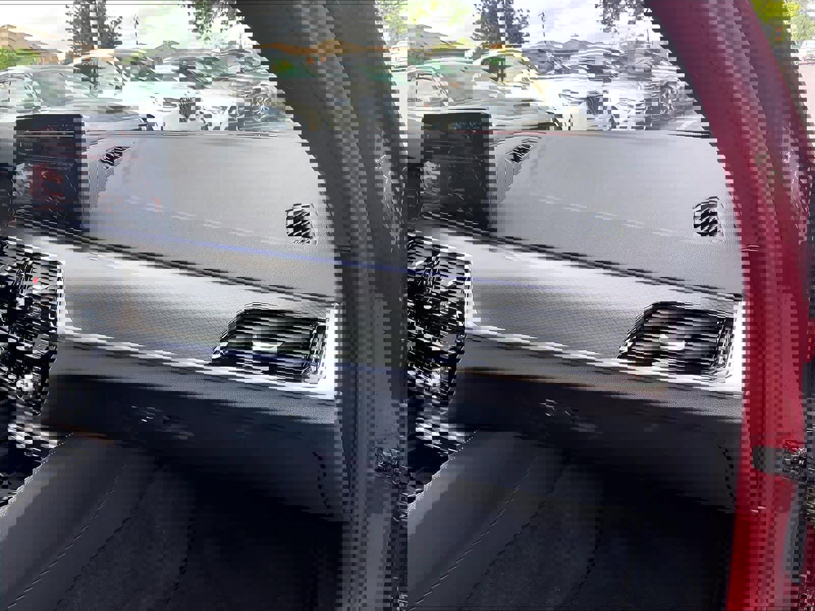 Used 2023 BMW 530i w/ M Sport Package image 17