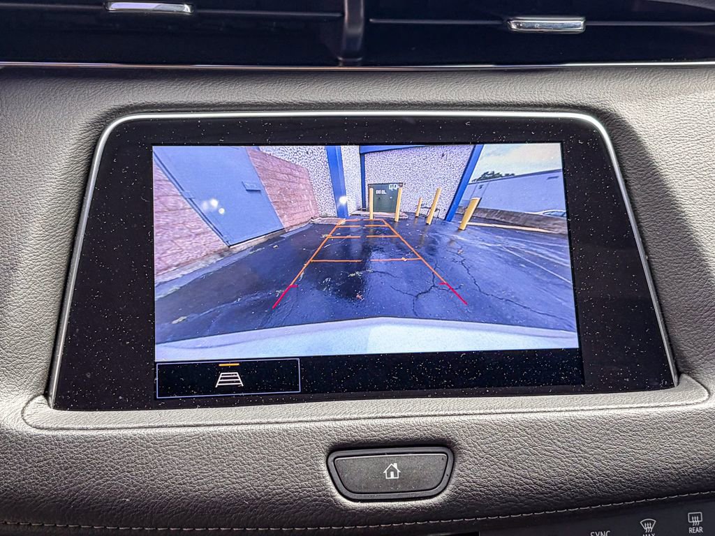 Used 2023 Cadillac XT4 Premium Luxury w/ Technology Package AWD/4WD image 10