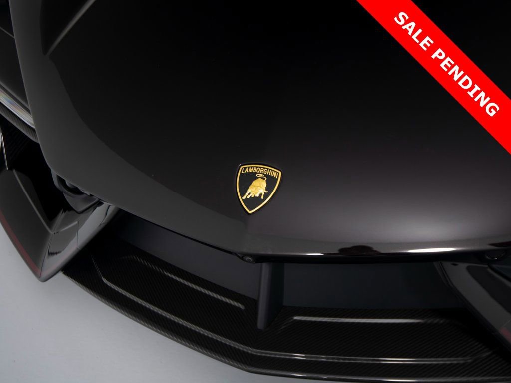 Used 2025 Lamborghini Revuelto image 43