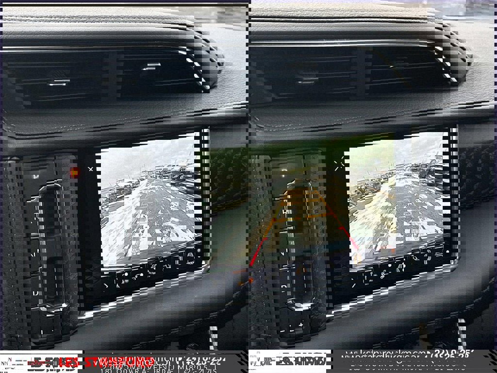 Certified 2023 GMC Yukon Denali w/ Denali Reserve Package image 32