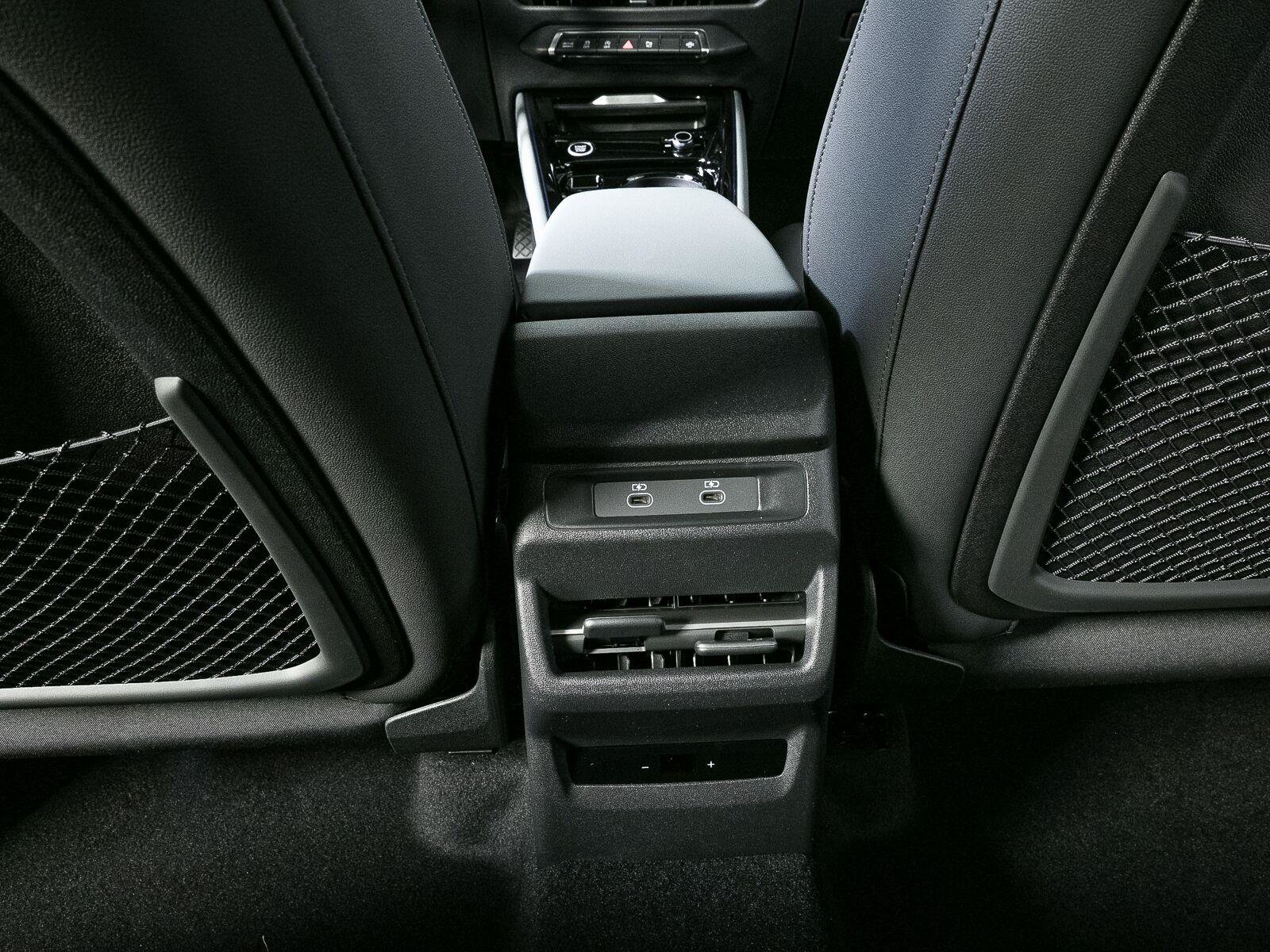 New 2026 Audi Q3 quattro 2.0T AWD/4WD image 22