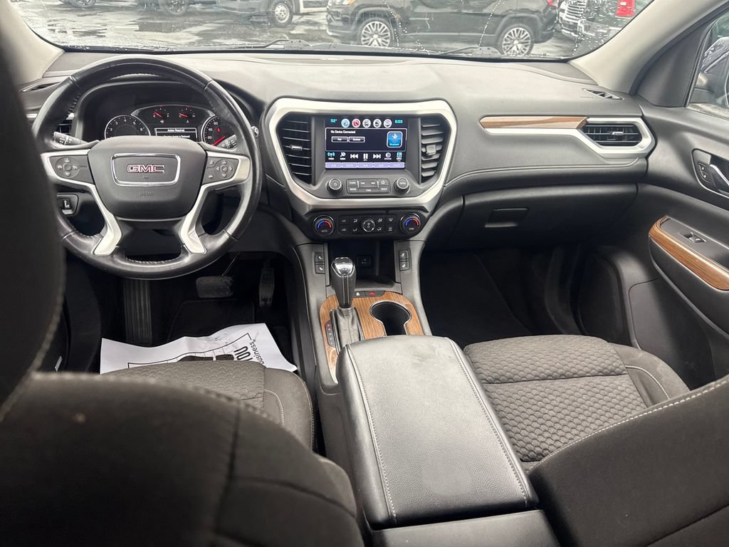 Used 2018 GMC Acadia SLE FWD image 32