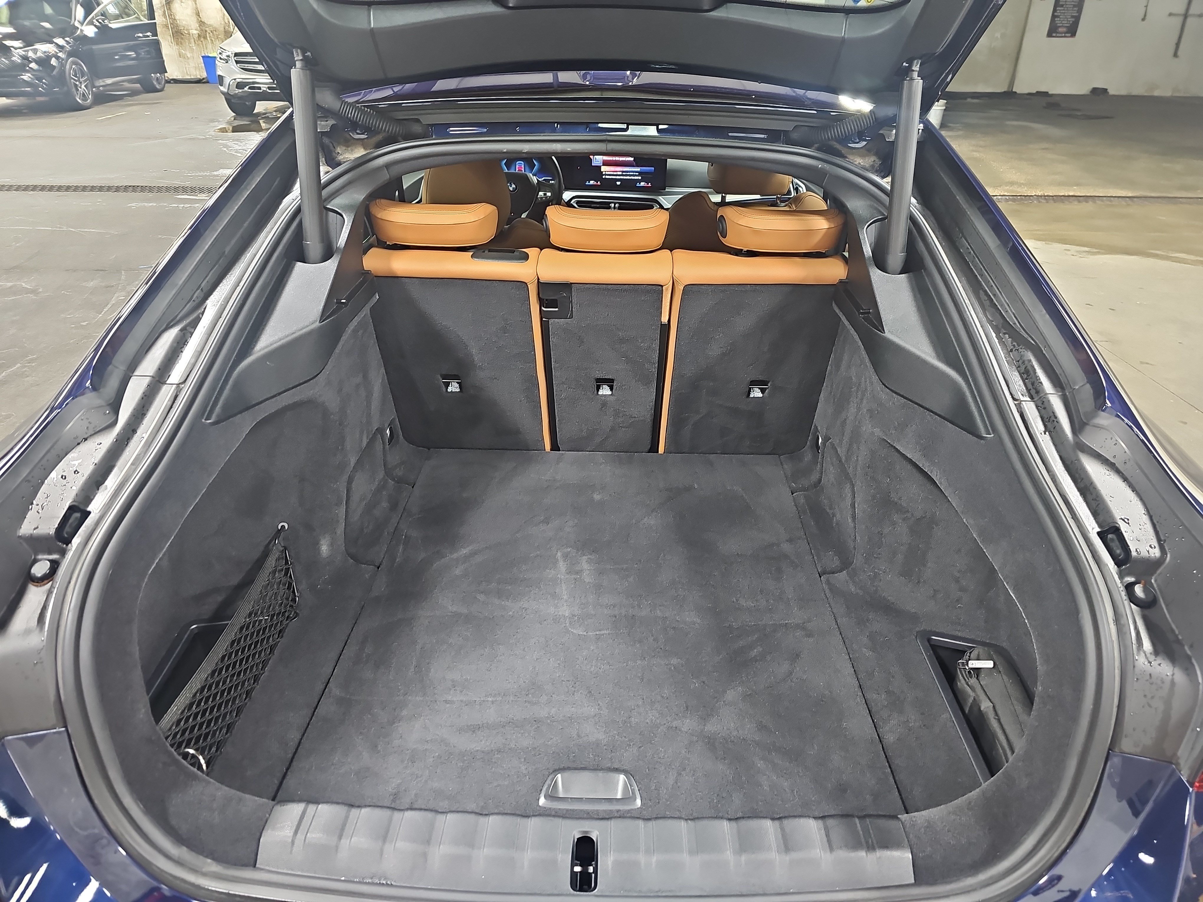 Used 2023 BMW i4 eDrive35 w/ Premium Package RWD image 15