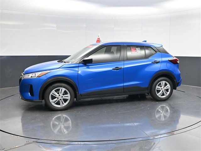 Used 2025 Nissan Kicks Play S image 6