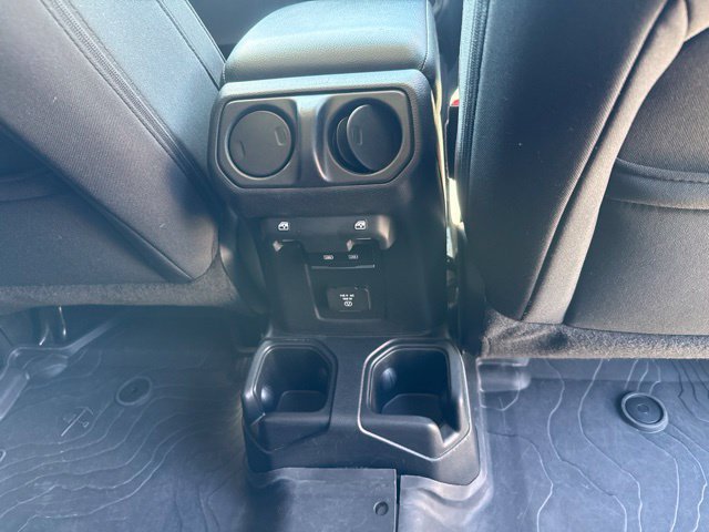 Certified 2023 Jeep Wrangler Unlimited Rubicon w/ LED Lighting Group AWD/4WD image 33