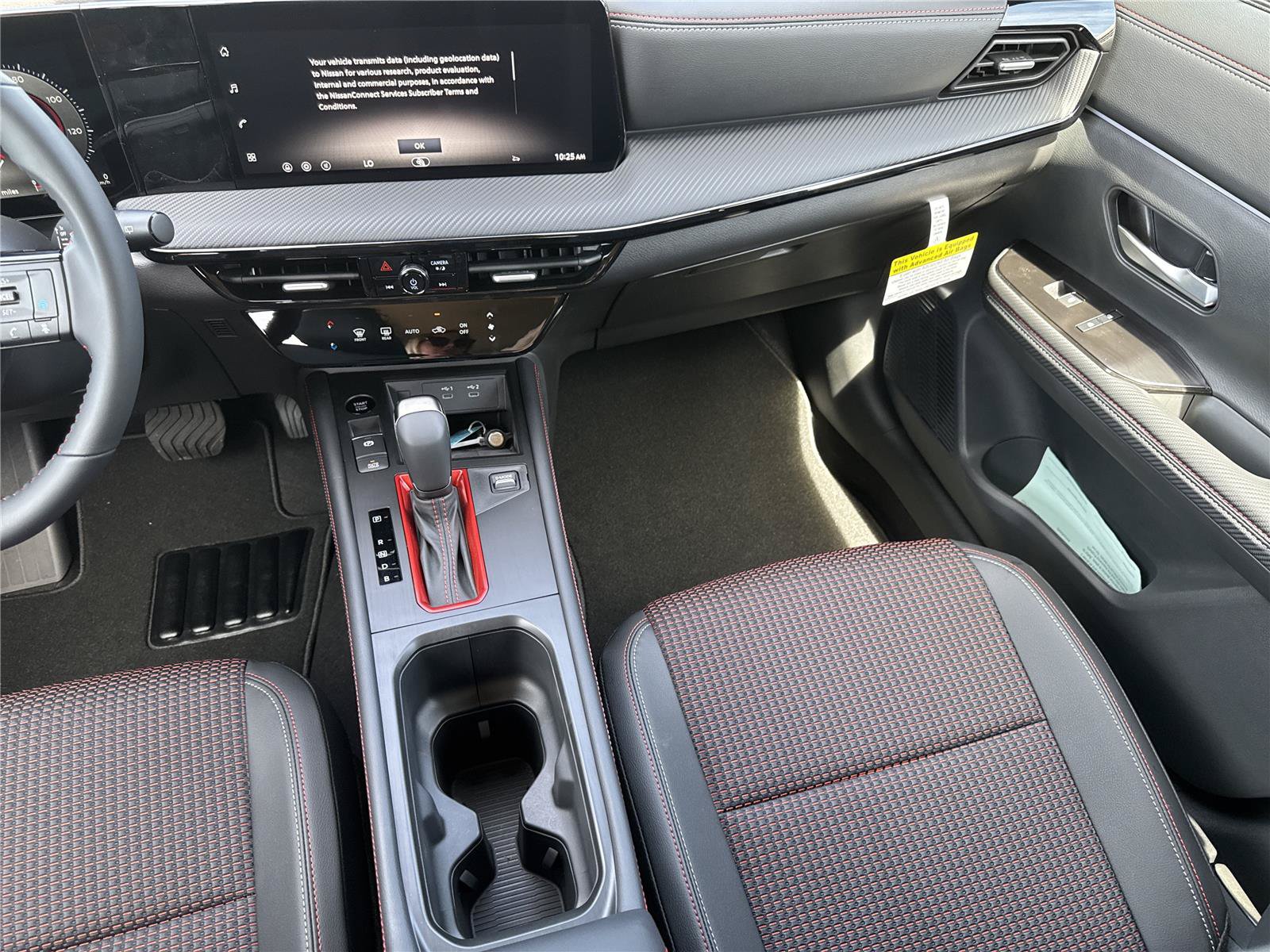 New 2026 Nissan Kicks SR FWD image 16