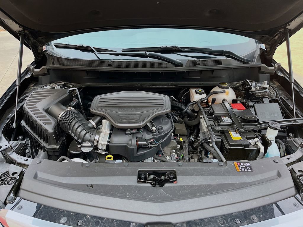 Used 2024 Cadillac XT6 Premium Luxury w/ LPO, Floor Liner Package image 32