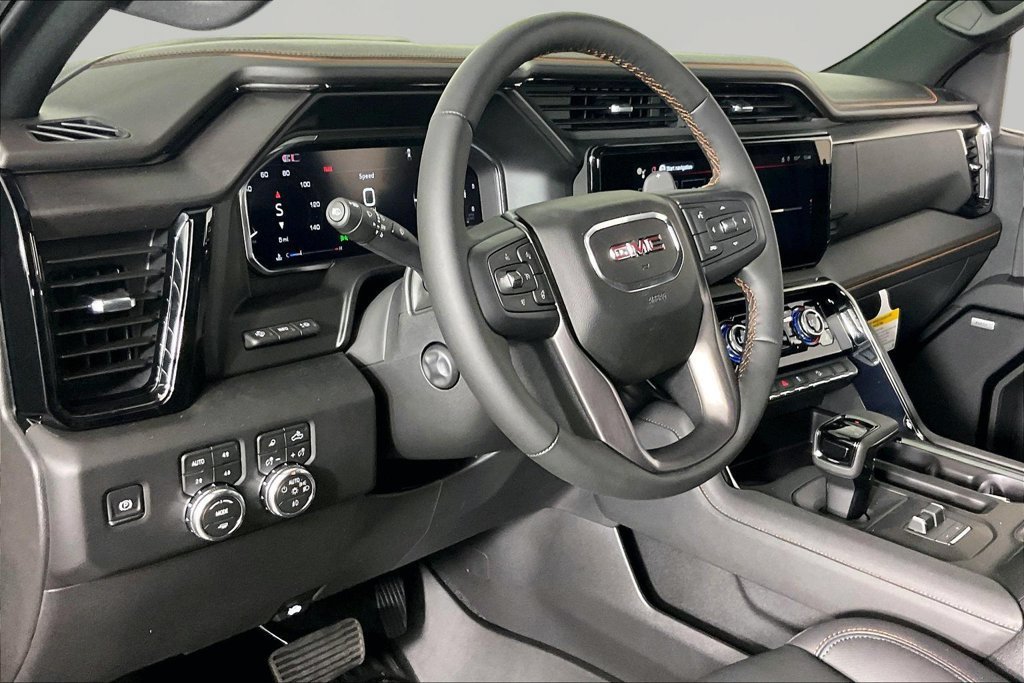 New 2026 GMC Sierra 1500 AT4 w/ AT4 Premium Package AWD/4WD image 8