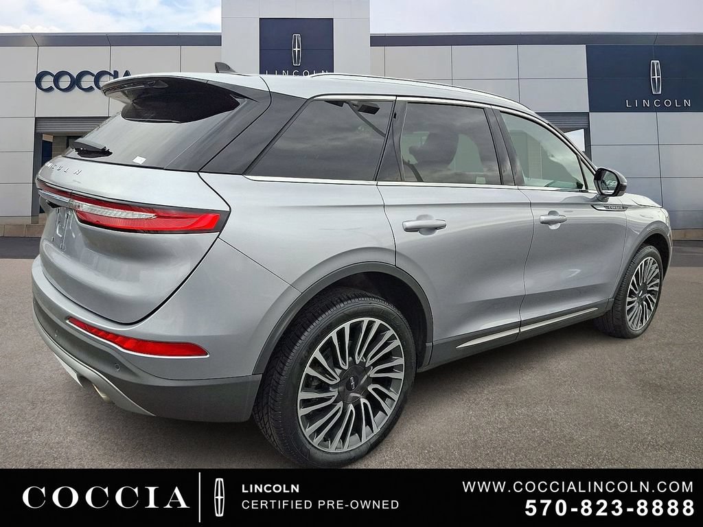 Certified 2022 Lincoln Corsair Reserve w/ Elements Package AWD/4WD image 4