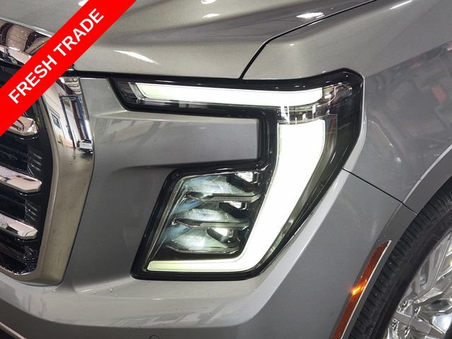 Used 2025 GMC Yukon XL Elevation w/ Technology Package RWD image 9