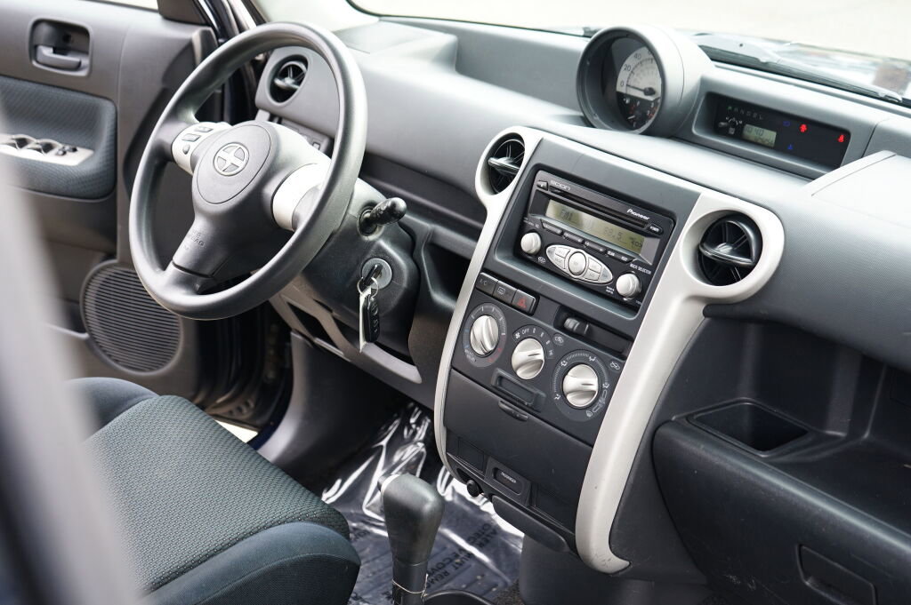 Used 2006 Scion xB image 12