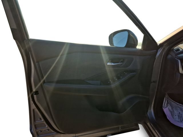 Used 2023 Nissan Rogue SV AWD/4WD image 11