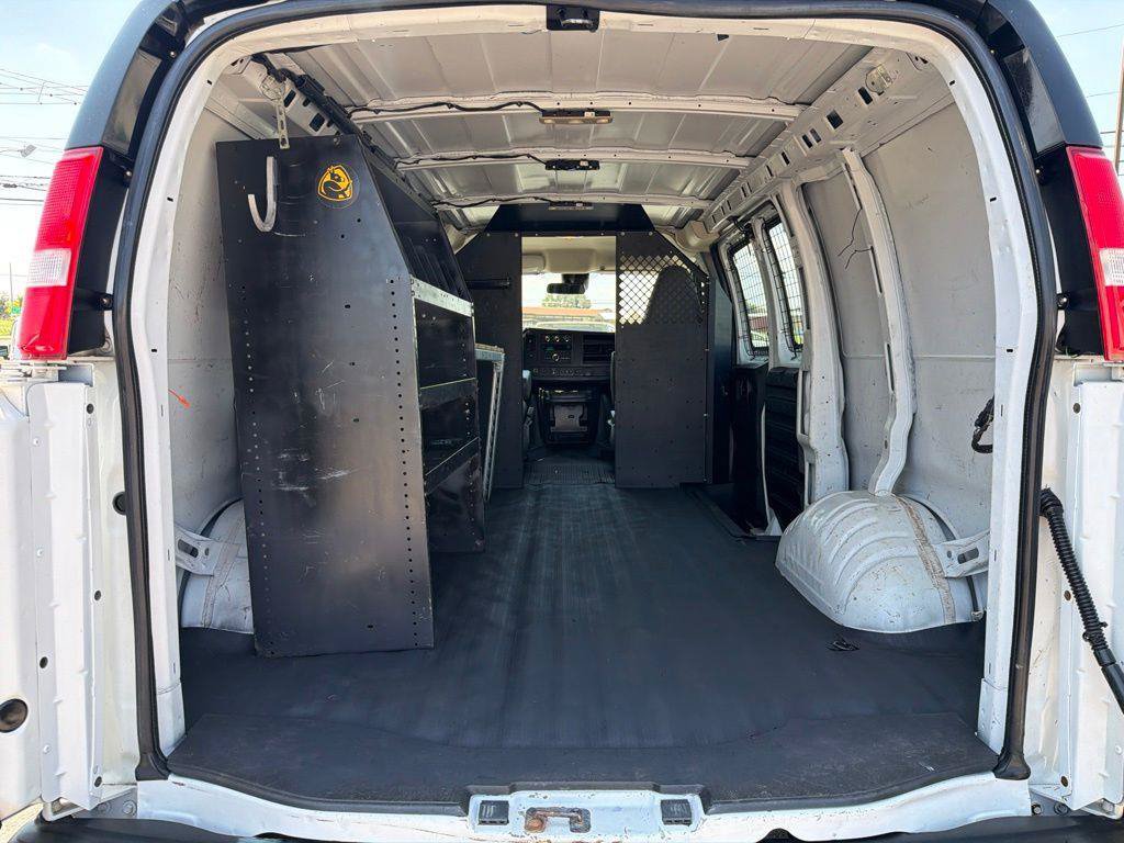 Used 2020 Chevrolet Express 2500 w/ Driver Convenience Package RWD image 15