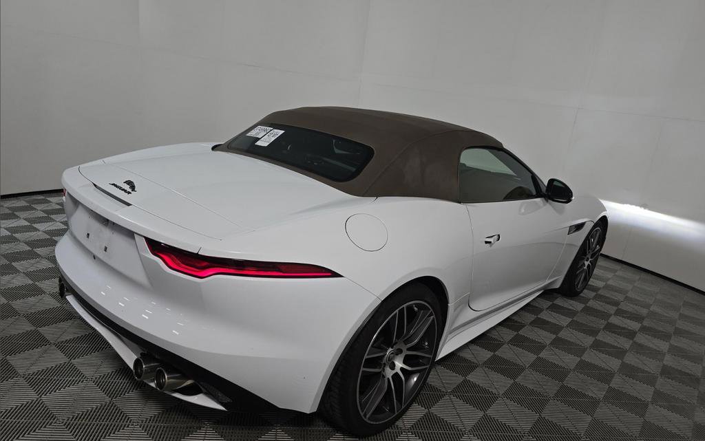 Used 2024 Jaguar F-TYPE R-Dynamic image 3